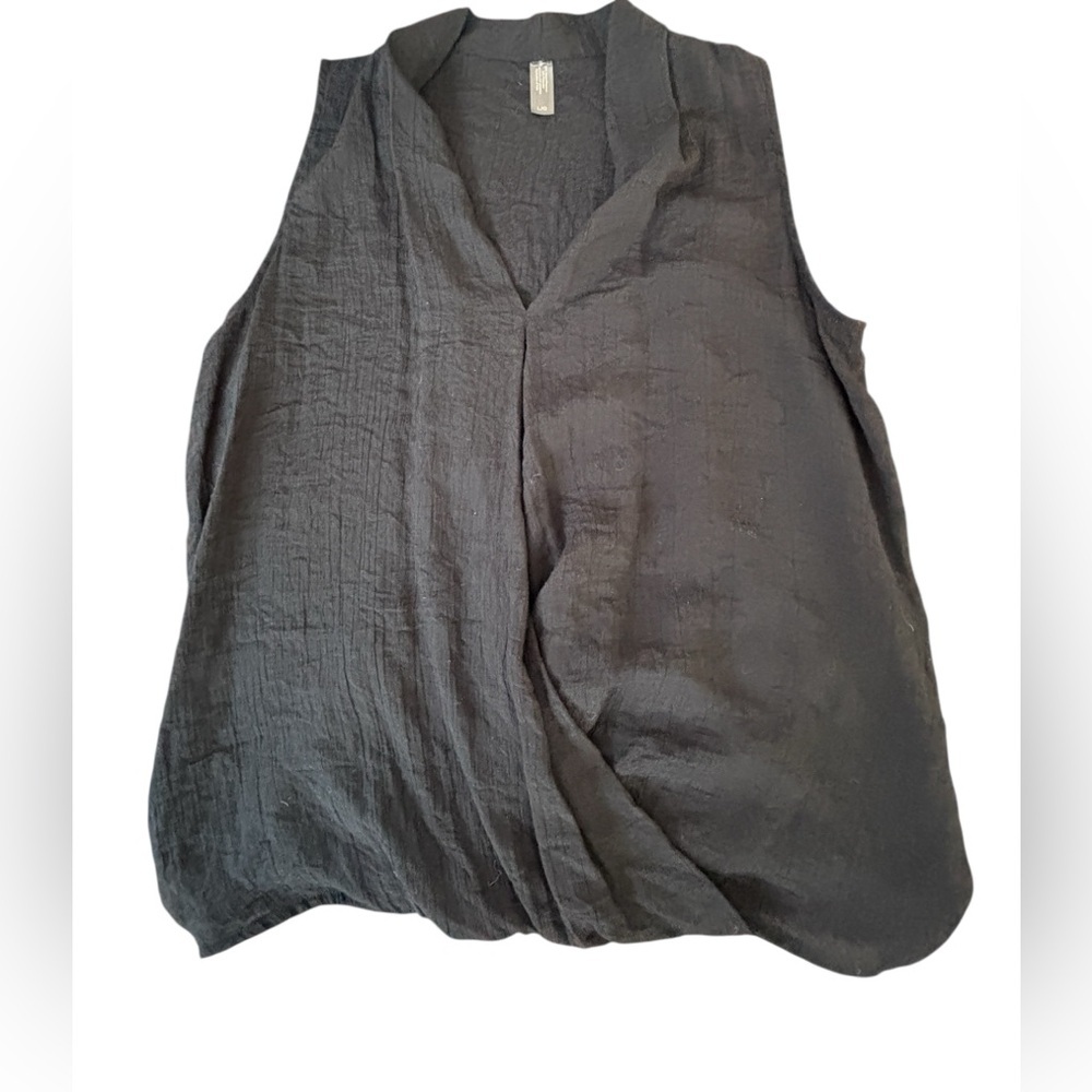 Black Draped Sleeveless Blouse V Neck Minimalist Lightweight Top Relaxed Fit